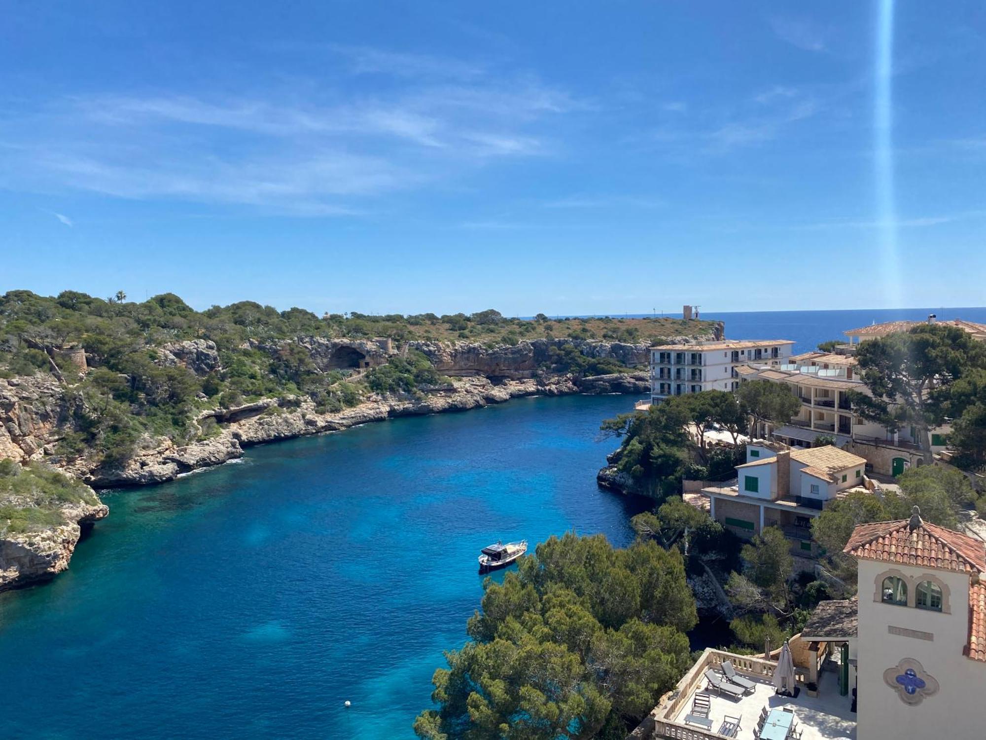 Guest house Restaurante Cala